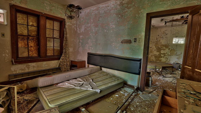 Stricklands Mountain Inn and Cottages - Ruins Photos From Darryl W Moran On Facebook (newer photo)